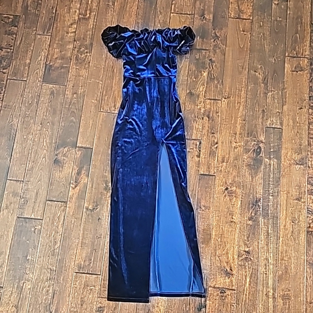 Velvet Navy blue maxi dress